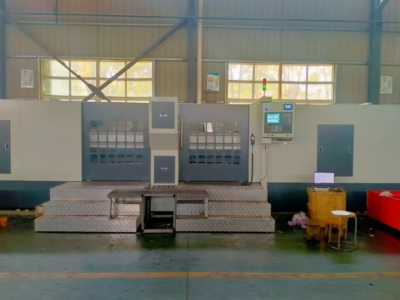 CNCM7 CNC Crankshaft External Milling Machine Enables Simultaneous Machining of Two Connecting Rod Journals Or Main Journals